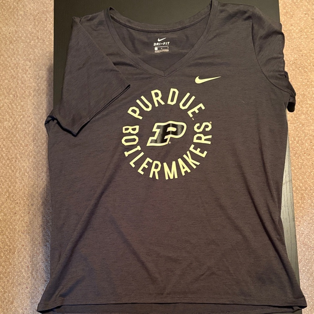 Women’s Nike Black Purdue Boilermakers V-neck Short Sleeve Tee - Size L